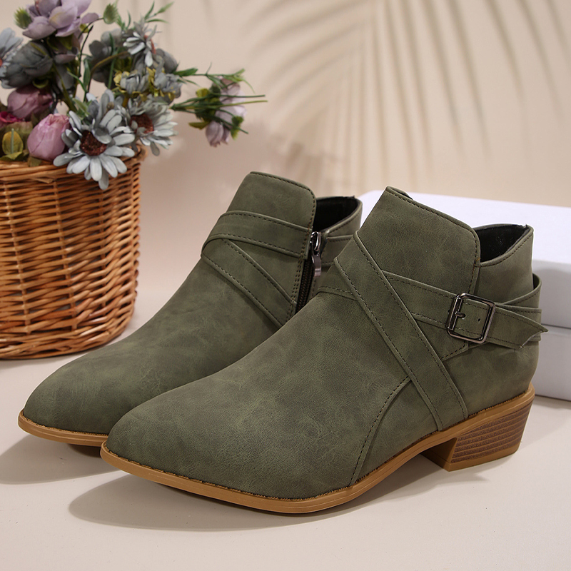 Women's Retro Pointed Toe Chelsea Boots