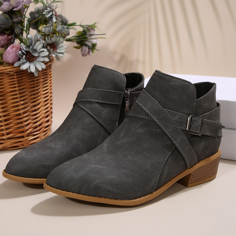 Women's Retro Pointed Toe Chelsea Boots