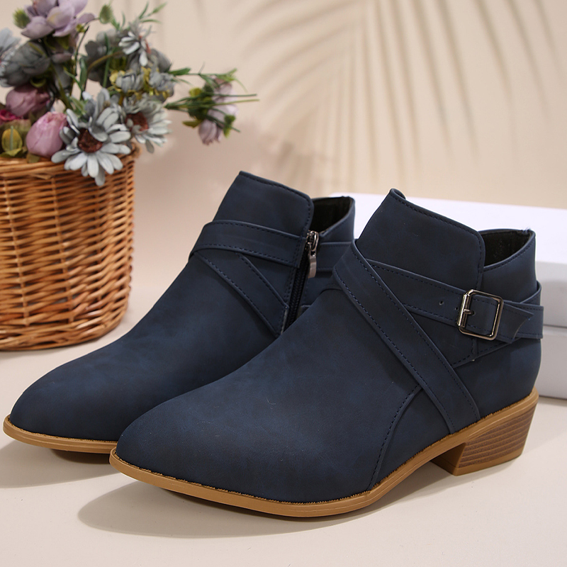 Women's Retro Pointed Toe Chelsea Boots