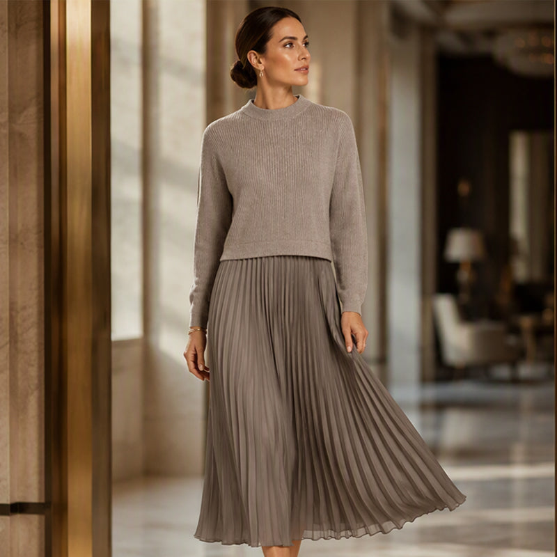 Women's Round Neck Pleated Maxi Dress