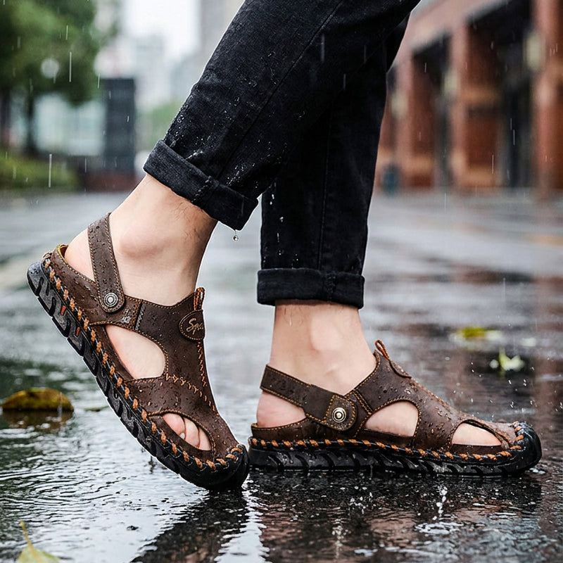 Men's Closed-Toe Outdoor Leather Sandals