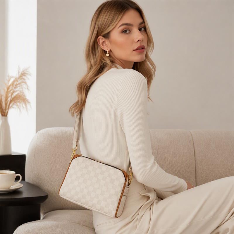 Stylish 3-Layer Diamond-Patterned Crossbody Bag