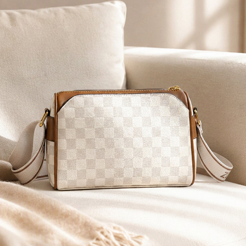 Stylish 3-Layer Diamond-Patterned Crossbody Bag