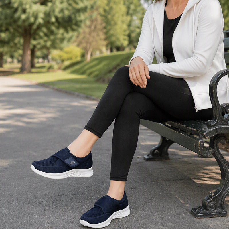 Women's Lightweight Breathable Mesh Walking Shoes