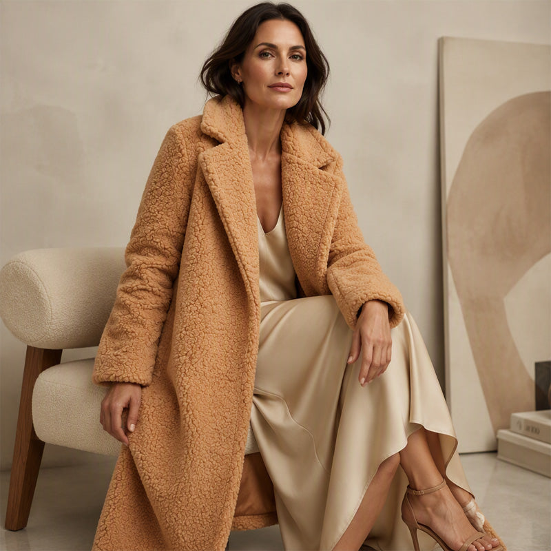 Women's Mid-Long Lambswool Coat
